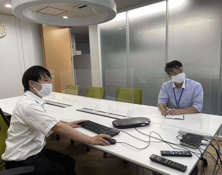 熊本事業所ミーティングルーム